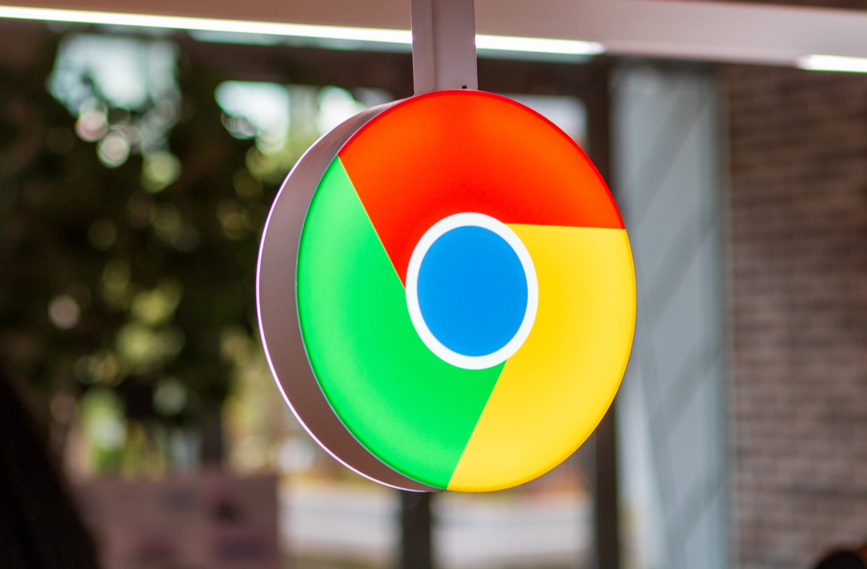 Google Chrome、無視されたサイトからの通知を自動的にブロックへ