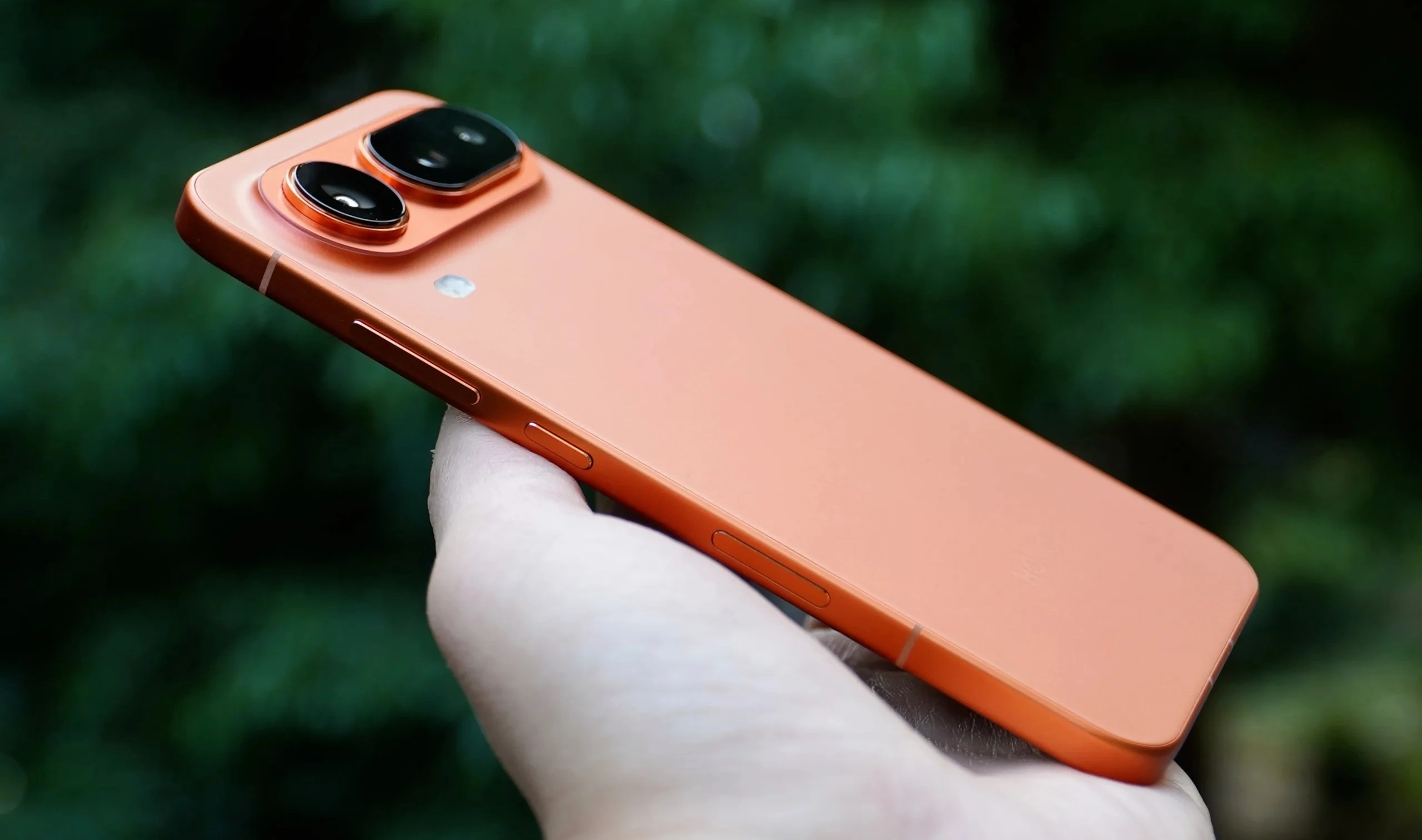 HONOR、eSIM対応スマートフォン「Magic8 Pro Air」の全仕様を公開